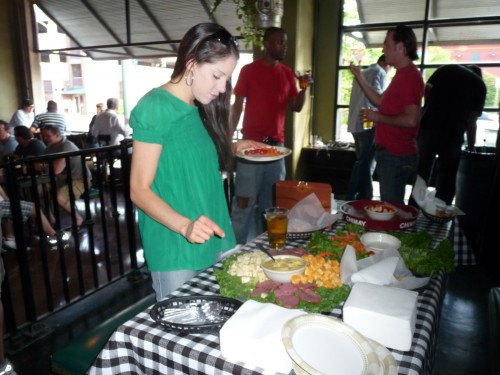 nuhuh-buffet2 nuhuh-buffet2